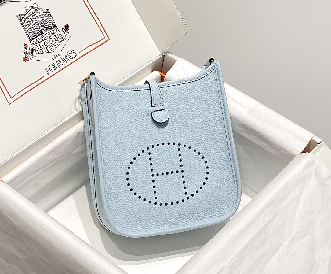 Hermes Evelyne 16 Amazone TPM Shoulder Bag In Sky Blue Clemence Leather